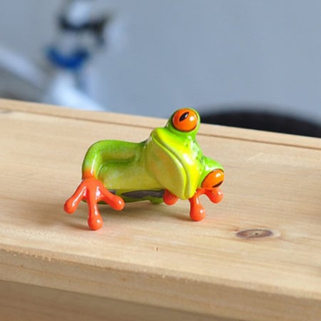 Resin Creative 3D Craft Frog Decoration Office Desk Computer Sticker Decor 
