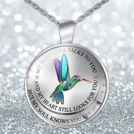 Necklace my mind still talks to you