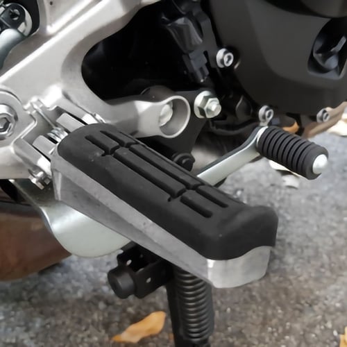 Motorcycle Front Footrest Foot pegs For Yamaha XJ 900 S Diversion FZ6 Fazer