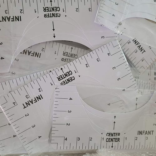 1 PC A 4PCS A Set T-Shirt Alignment Ruler T-Shirt Alignment Tool for Making Fashion Center Design Tee Ruler Guide for Applying Vinyl and Sublimation Designs On Shirts with Size Chart 