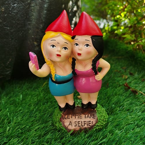 Funny Resin Figurines Naughty Garden Gnome Garden Decoration Statue Gnome Decor 