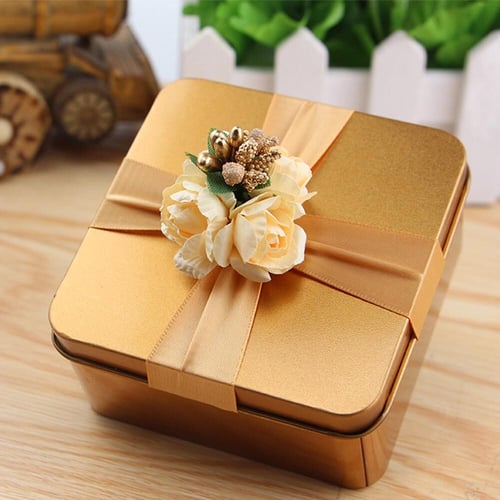 12Pcs Plastic Hollow  Square Candy Box For Wedding Supplies Favours Furniture