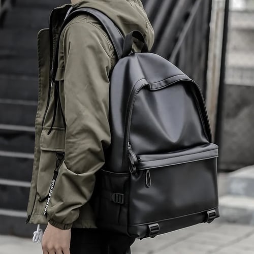 Piquadro Leather Rucksack in Black for Men Mens Bags Backpacks 