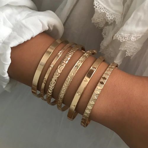 6 2 Pcs Set Women Bracelets Boho Vintage Gold Geometric Carved Arrow Round Letter Bracelet Set Beach Fashion Jewelry Buy 6 2 Pcs Set Women Bracelets Boho Vintage Gold Geometric Carved