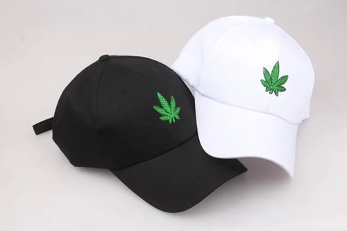 Fashion Men Women Leaf Embroidery Baseball Caps Hip Hop Snapback Hats Adjustable Fashion Men Women Leaf Embroidery Baseball Caps Hip Hop Snapback Hats Adjustable