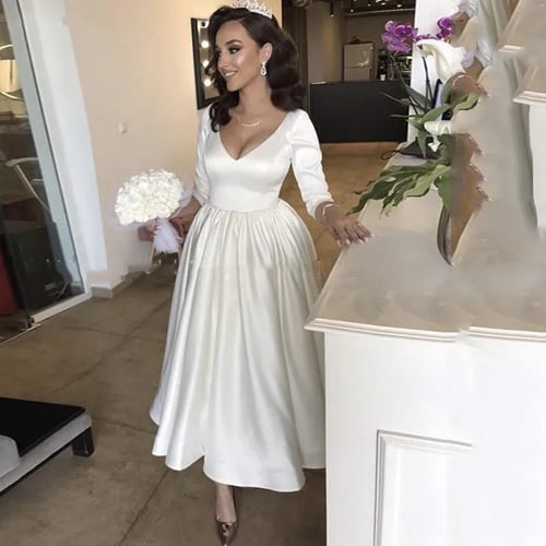 White Chiffon A Line Beach Wedding Dresses With Long Sleeves V Neck Backless 