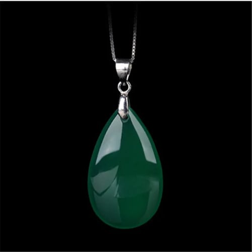 China handcarved green jade Water drop shape Pendant necklace 