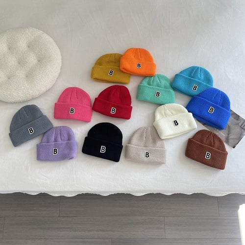 Tiny hat skater top