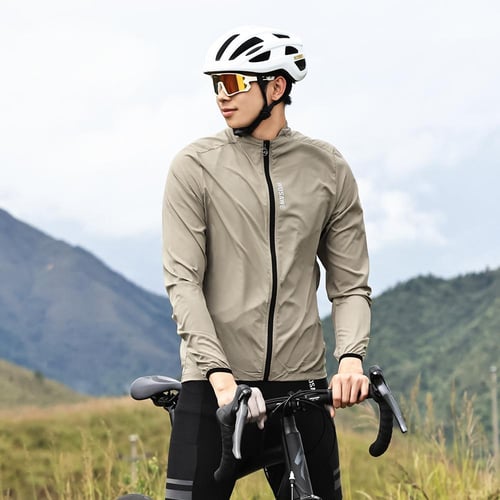 Packable on sale cycling windbreaker