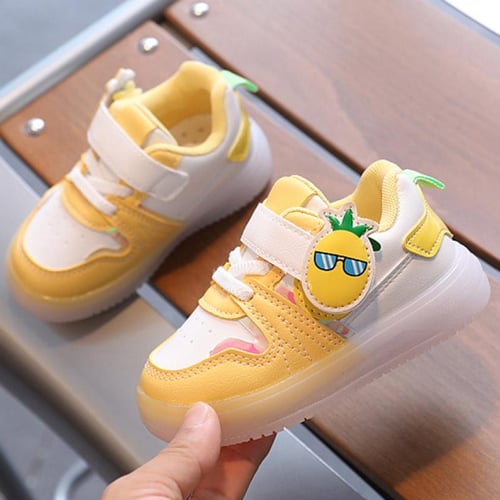 Boys flashing clearance shoes
