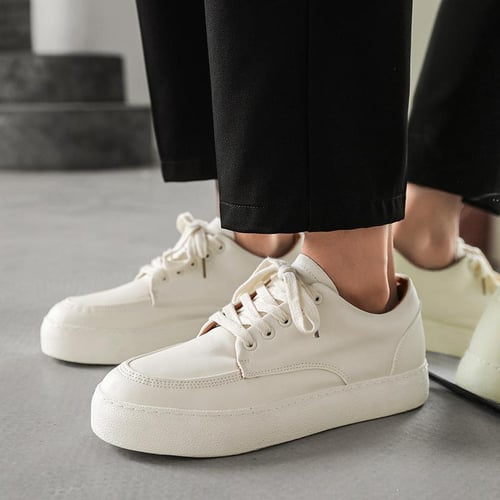 Plain white canvas on sale sneakers