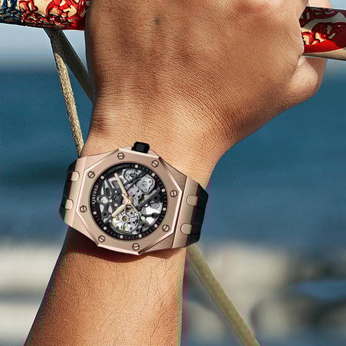 Fully store automatic watch