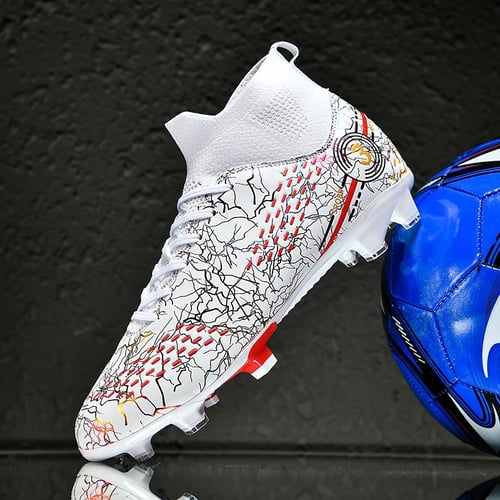 Large size football boots deals