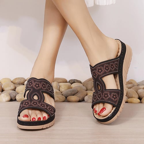 Non open toe sandals deals