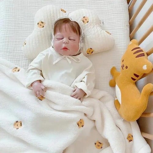Swaddling bassinet store