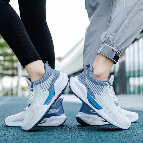 New 2023 Four Seasons Couple Shoes Flying Woven Breathable Mesh