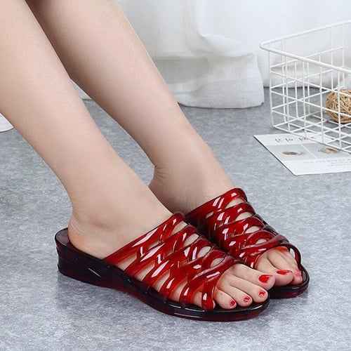Ladies plastic slippers shop