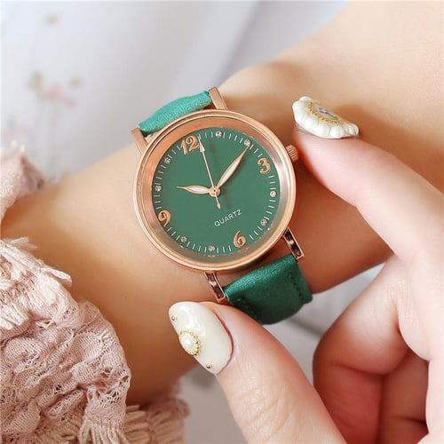 Simple top quartz watch