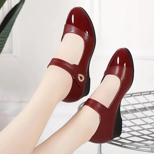 Red designer best sale pumps