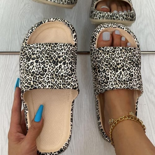 Soft sole discount flip flops
