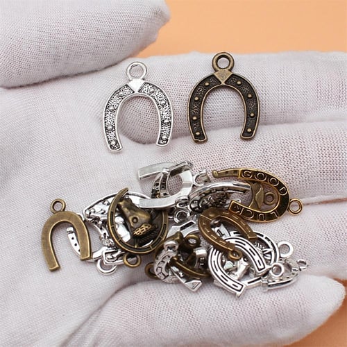 Horseshoe charms new arrivals bulk