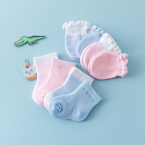 Newborn baby shop gloves and socks