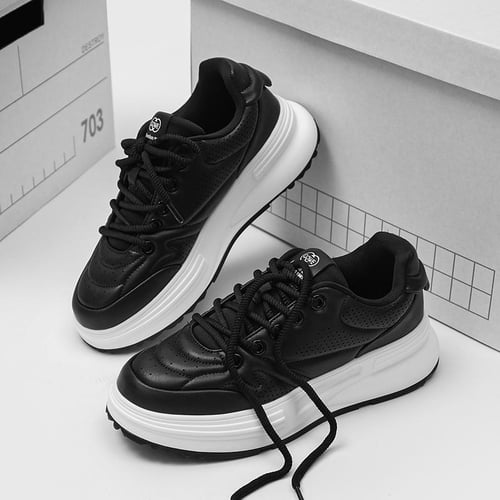 Thick soled walking shoes top