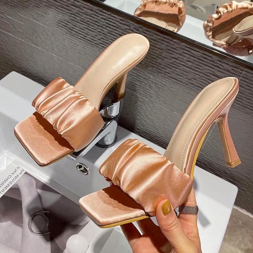 Summer color deals fashion sandals