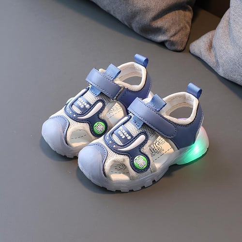 Boys light up sandals outlet