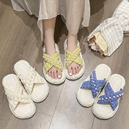 Comfortable hot sale ladies slippers